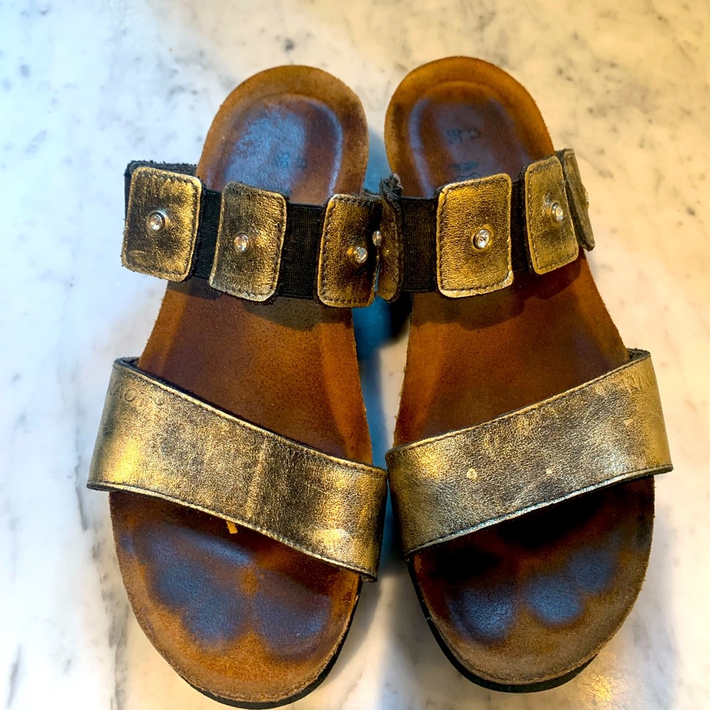 Naot sandals. Bronze color with jewel detail. Size 38
